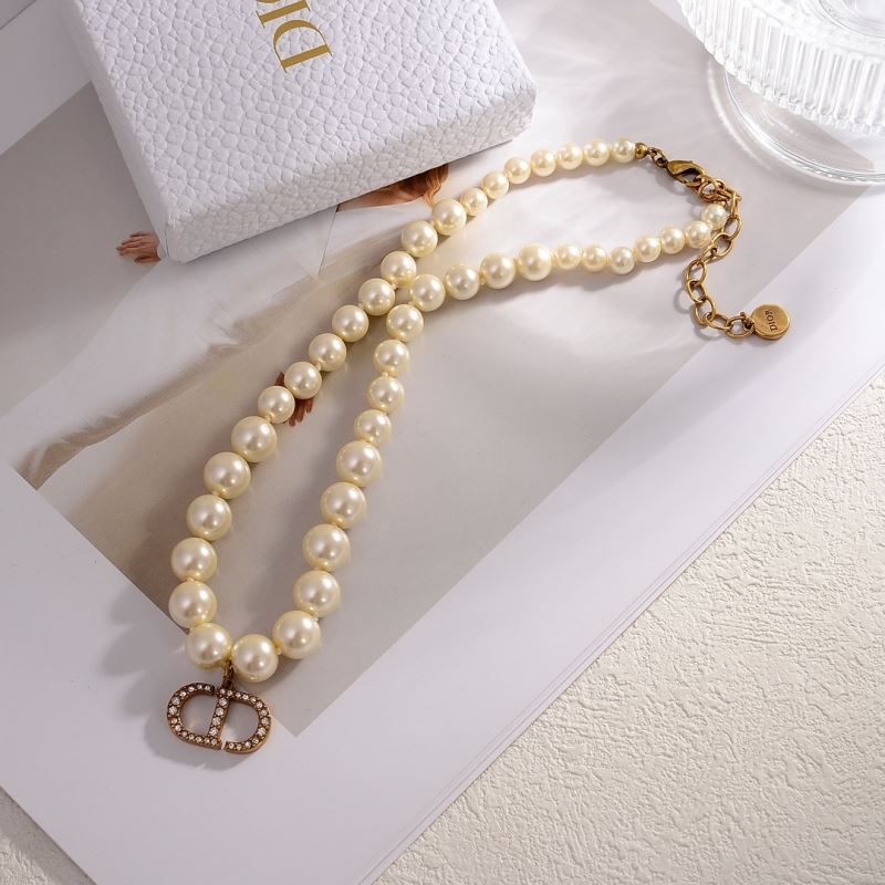 chr1st1an D10r necklaces